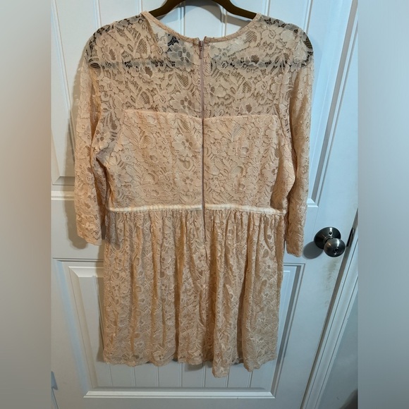 ASOS Curve Peach Lace Long Sleeve Drop Waist Dress - Picture 8 of 8
